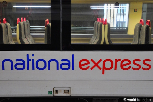 national express ロゴ